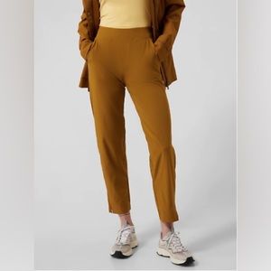 Brooklyn Mid Rise Ankle Pant